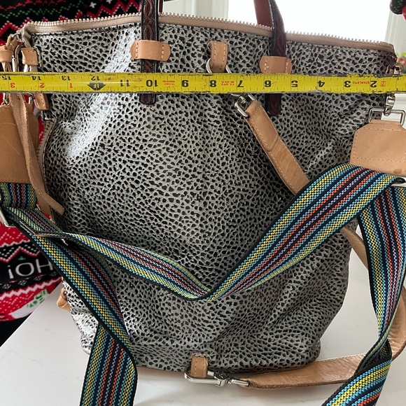 Consuela hand bag. - Picture 5 of 5